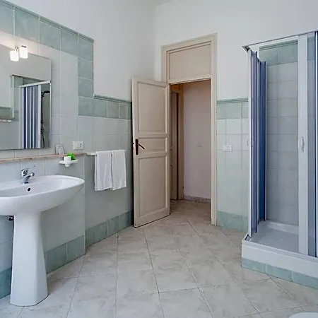 Al Piazza Marina Bed & Breakfast 4*