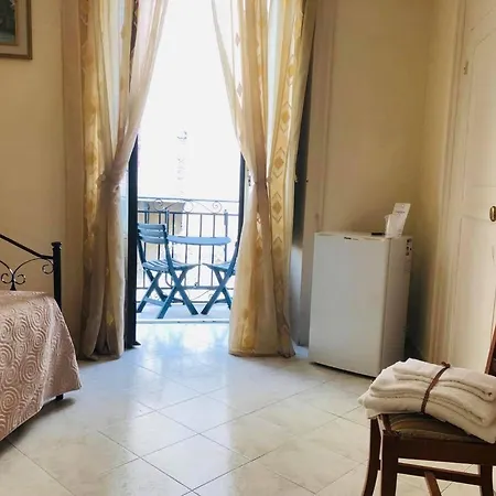 Al Piazza Marina 4*