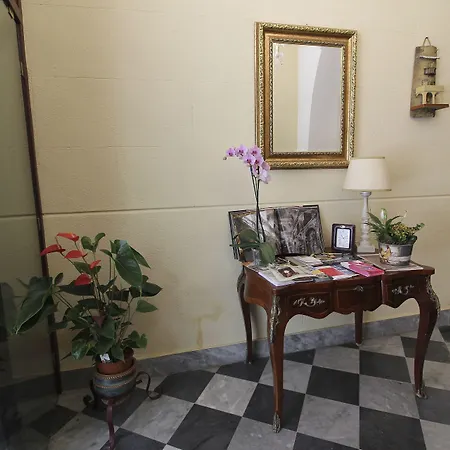 Al Piazza Marina Nocleg ze śniadaniem 4*