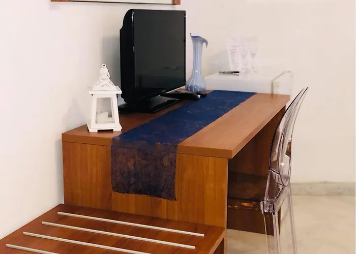 Al Piazza Marina Bed and Breakfast 4*